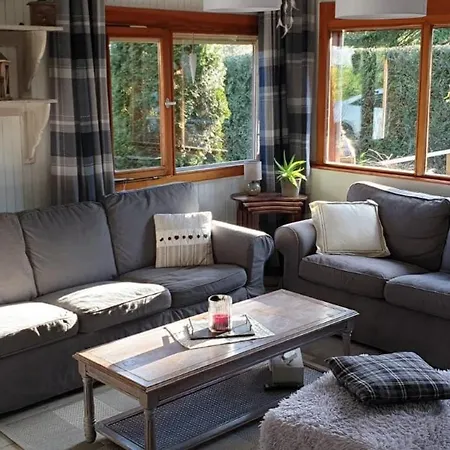 Chalet Confortable Au Calme A L'etang Du Stock *